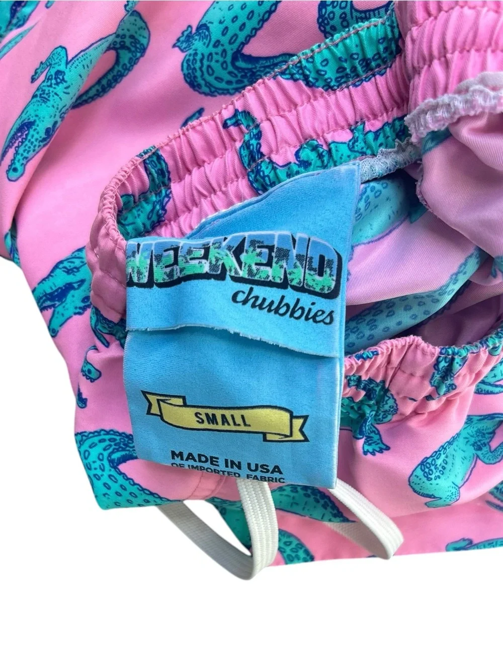 Chubbies Men’s Pink Alligator Swim Trunks Liner-Less Unlined 4” Inseam Sz Small